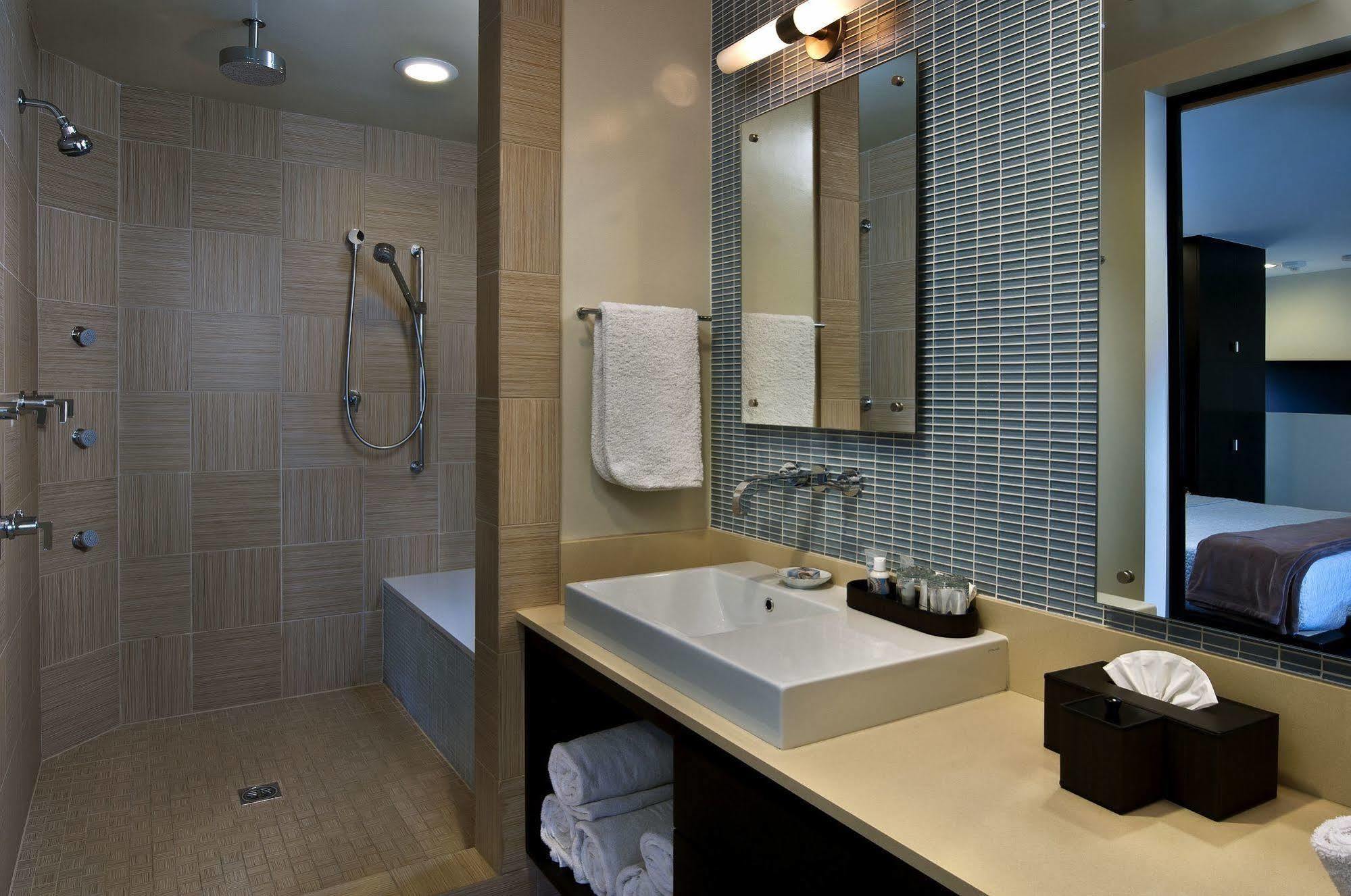Aurora Hotel Avalon Zewnętrze zdjęcie